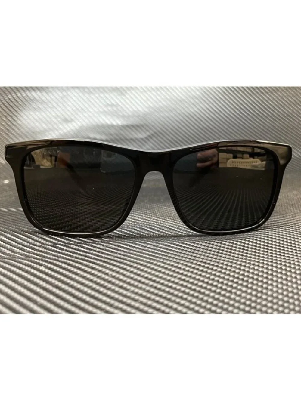 New Gucci Men  Black Sunglasses  57- 18- 145